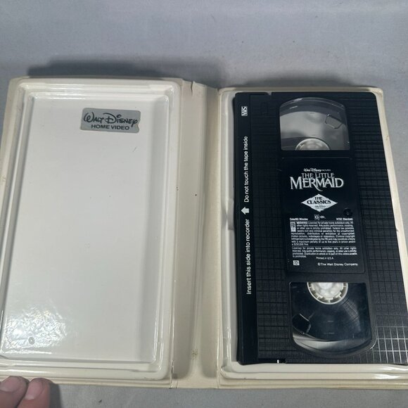 The Little Mermaid VHS Classic 1990 Walt Disney Home Video Tape - Picture 3 of 5